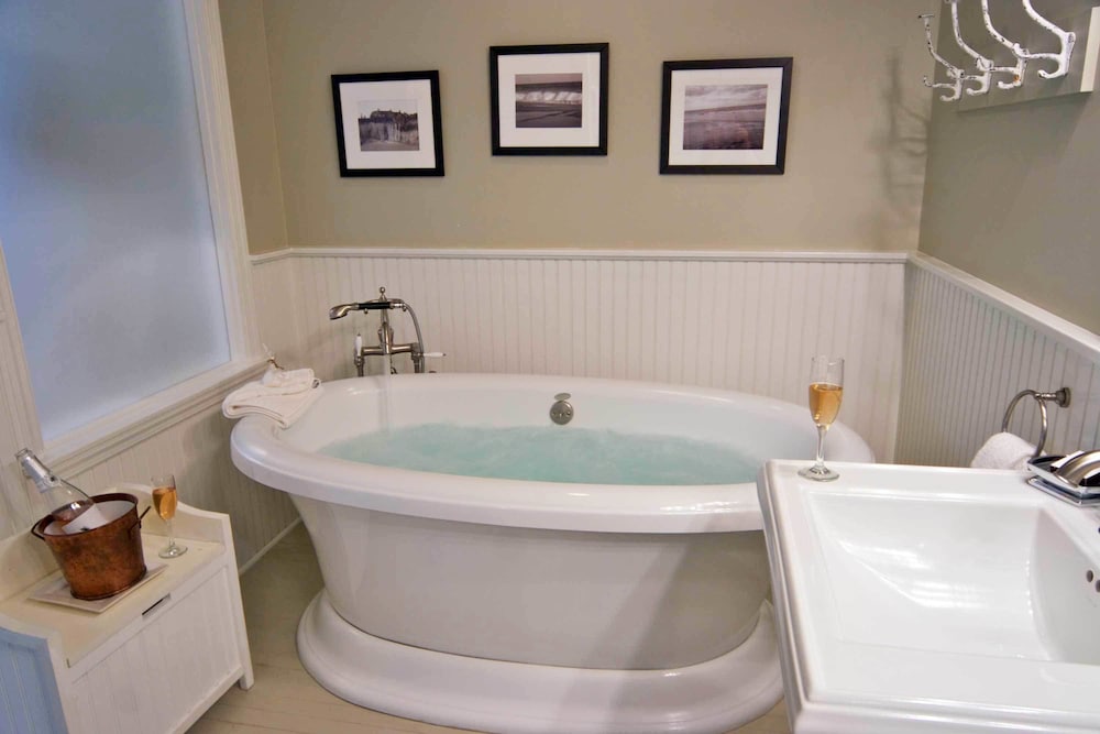 Mill House Inn - photo 106
