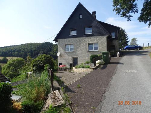 Haus Panoramablick — 4-Star Luxury Hotel in Sundern, Germany
