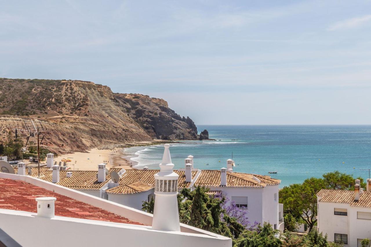 H&H seaview — 4-Star Luxury Hotel in Luz, Portugal