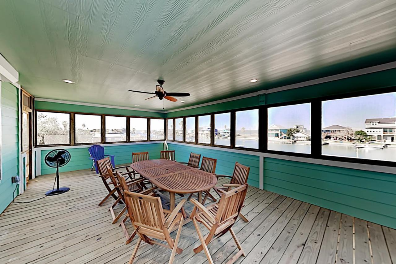 Copano Ridge Dream Unit A & B in Rockport, United States