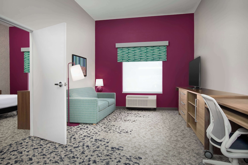 Home2 Suites by Hilton Lubbock University - photo 11