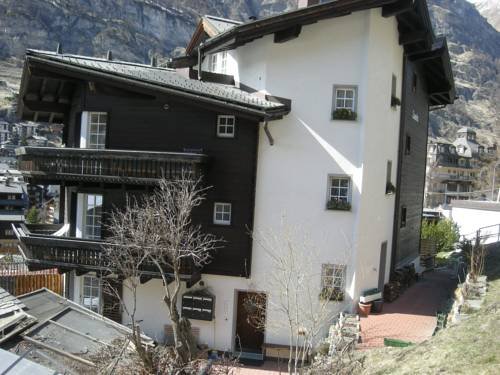Haus Alpine — 4-Star Luxury Hotel in Zermatt, Switzerland