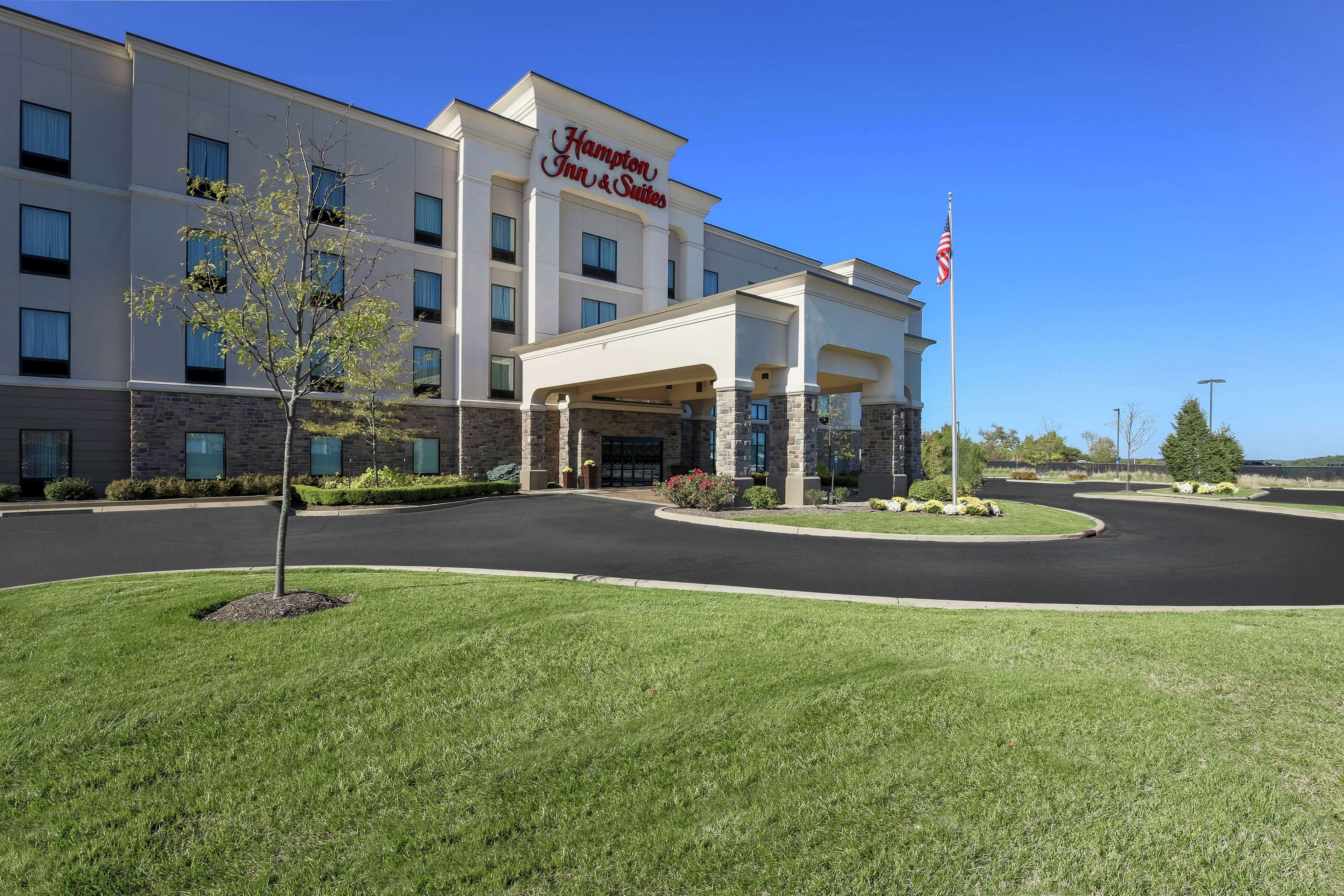 Hampton Inn & Suites Wheeling The Highlands - photo 4