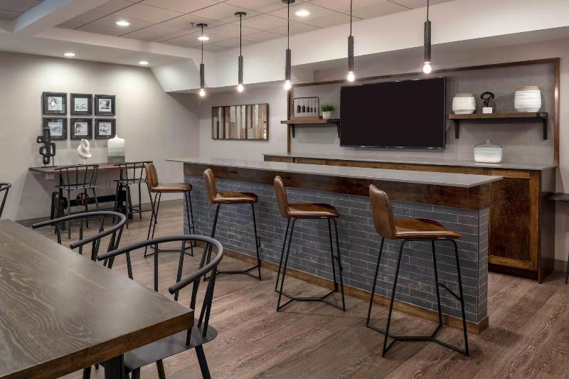 Holiday Inn Express St Albans by IHG - photo 102