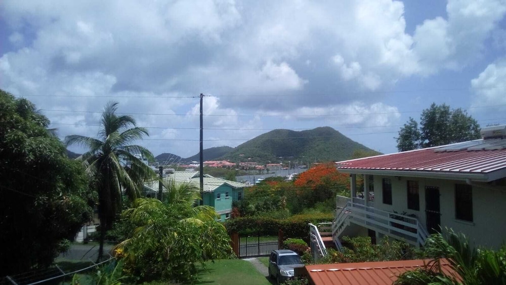 Henrietta’s Seaview Studio in Gros Islet, Saint Lucia