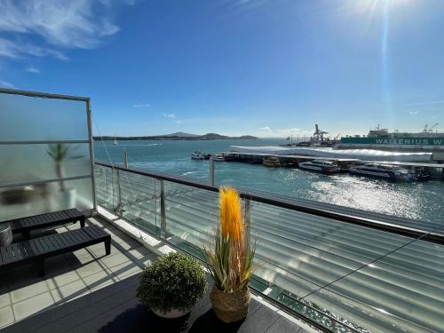 All New Penthouse on Princes Wharf The Soul of Auckland Free Parking — 4-Star Luxury Hotel in Auckland, New Zealand