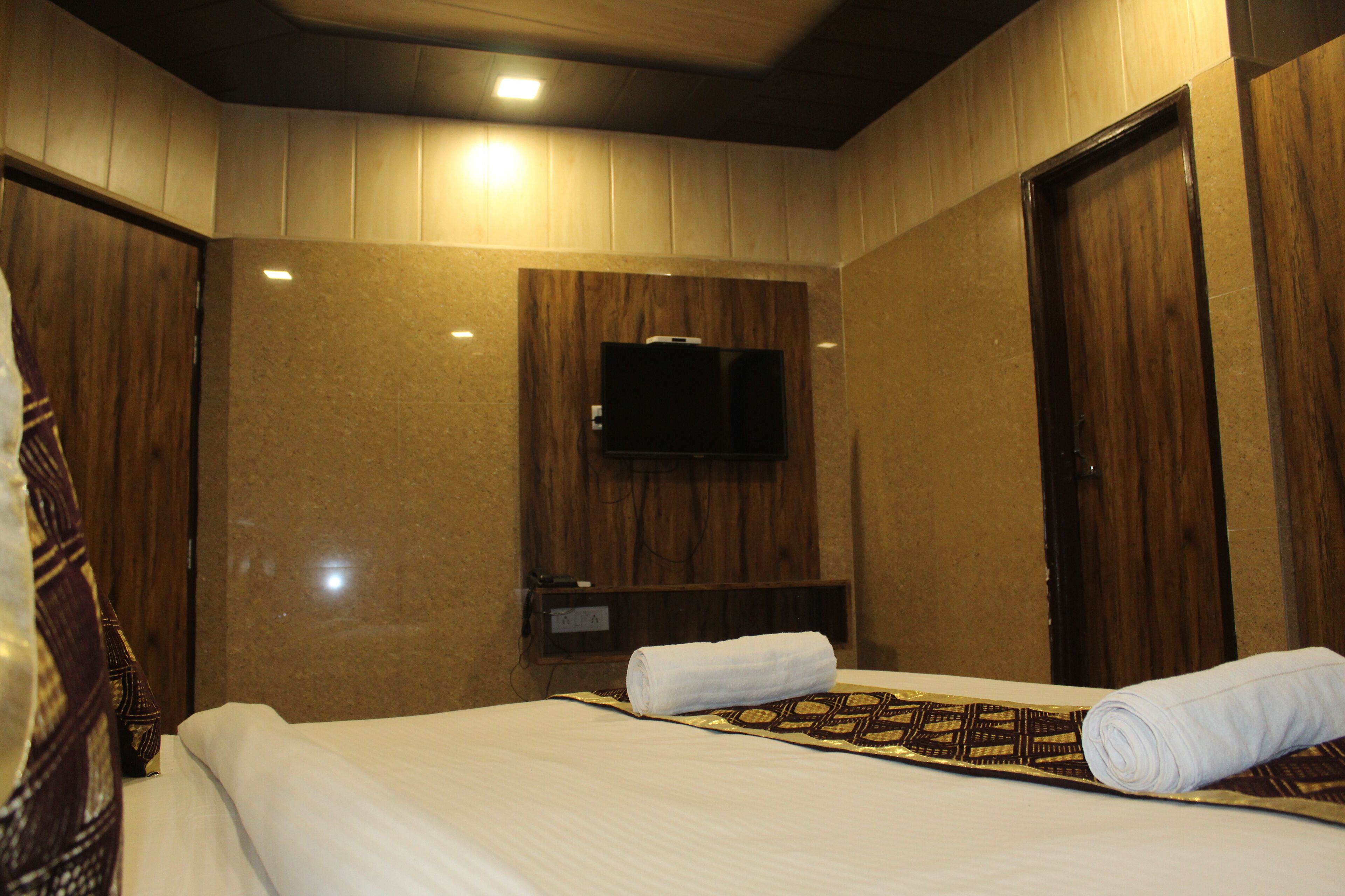 Hotel Smile Residency