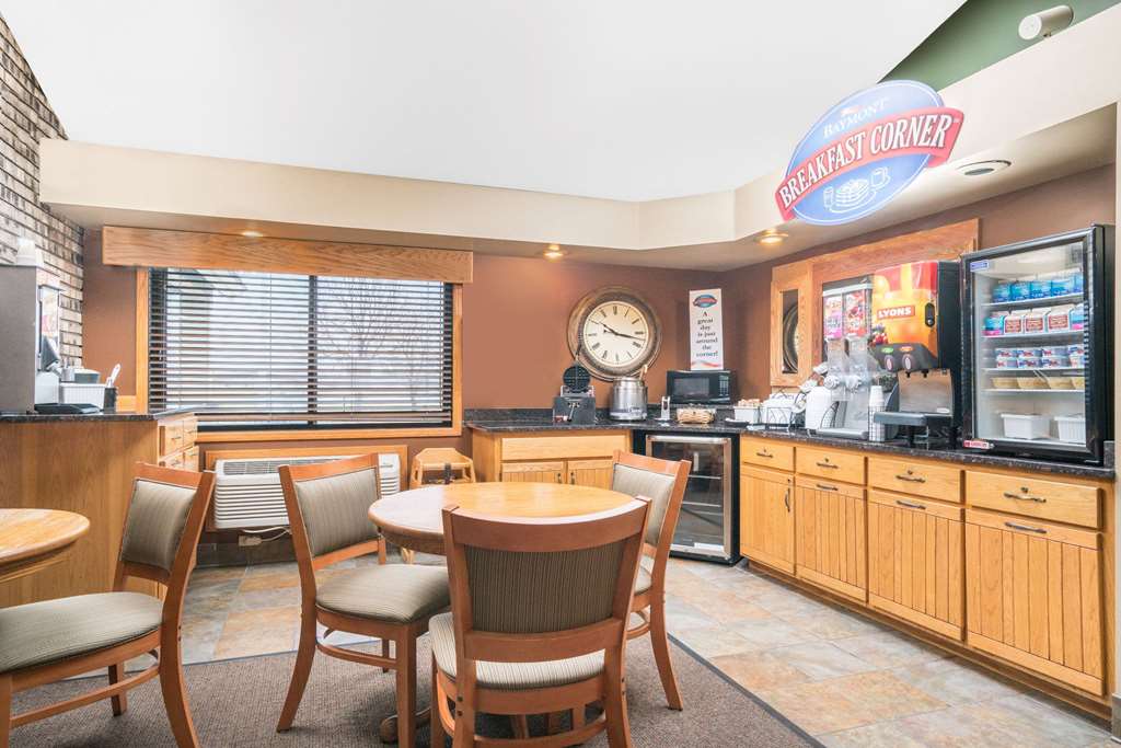 Baymont by Wyndham Kasson Rochester Area - photo 14