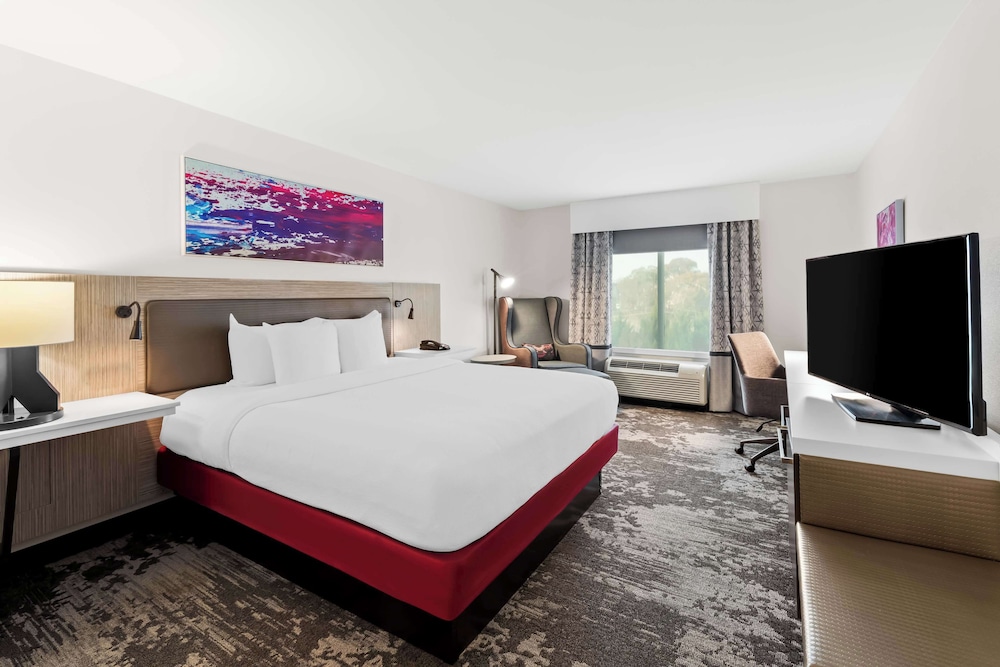 Hilton Garden Inn Atlanta Airport North - photo 13