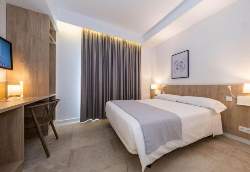 Hotel Victori — hotel in Es Castell