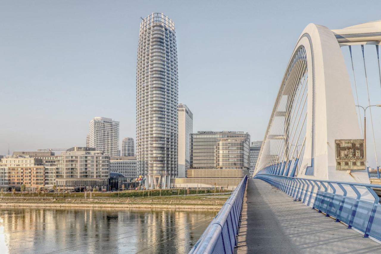 Eurovea Tower With Free Parking — Bratislava