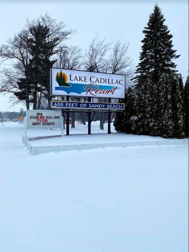 Cadillac Sands Resort - featured photo
