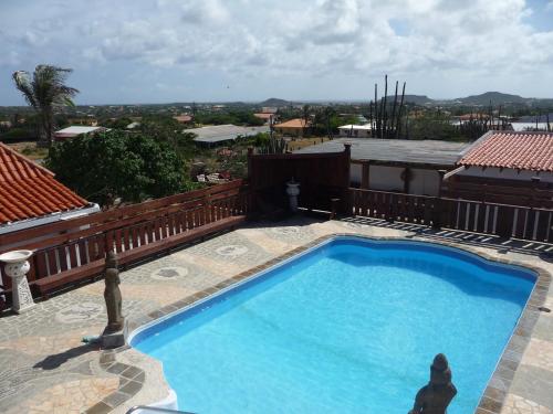 Via Monica in Santa Cruz, Aruba