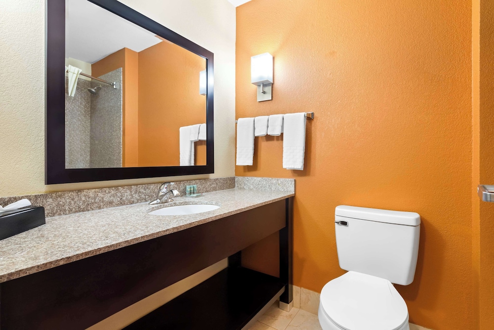 Best Western Kenosha Inn - photo 18