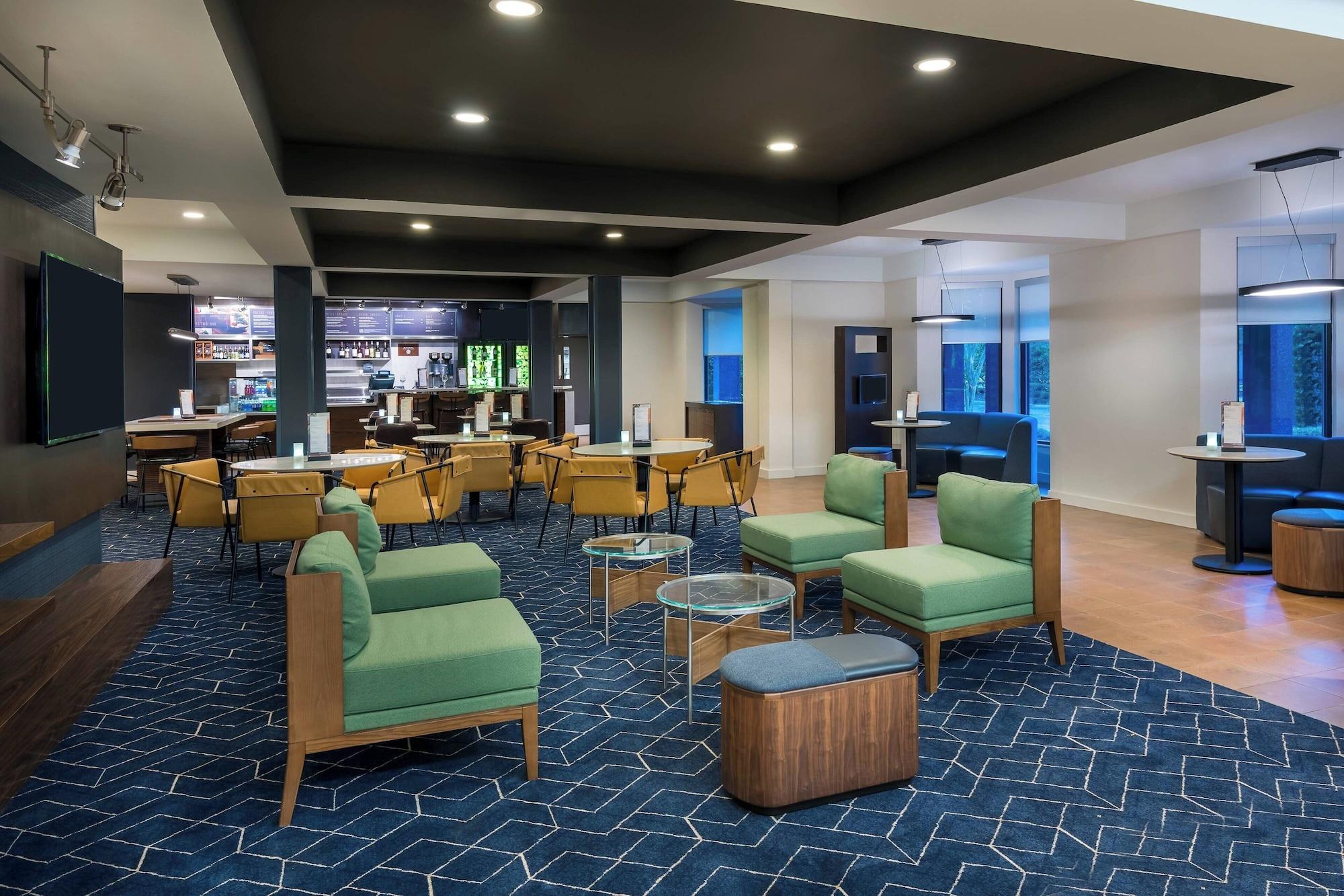 Courtyard by Marriott Tallahassee North I 10 Capital Circle - photo 12