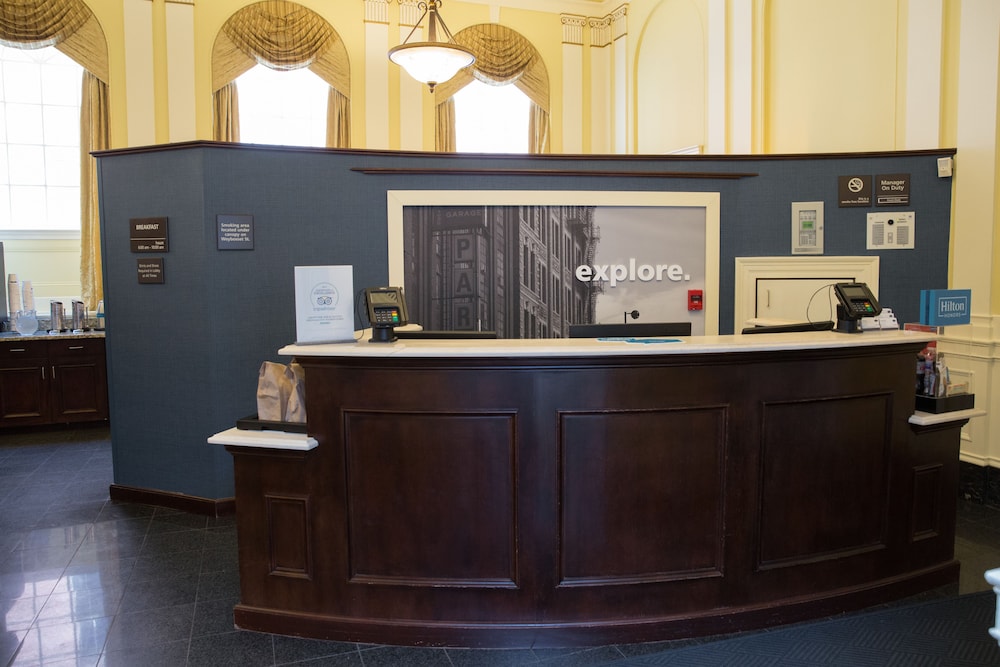 Hampton Inn & Suites Providence Downtown - photo 4