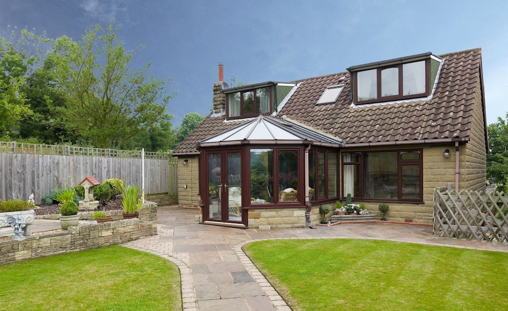 Seawinds - carbon neutral hotel in Whitby