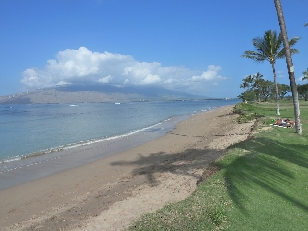 Maui Sunset B204 condo — 4-Star Luxury Hotel in Kihei, United States