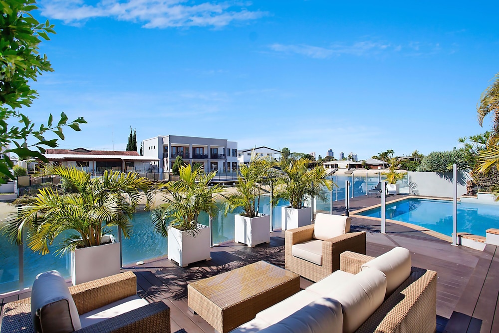 La Vida - carbon neutral hotel in Gold Coast