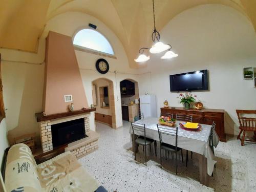 Le Tre Volte a Stella Family Borgo Relax e Mare — hotel in Felline