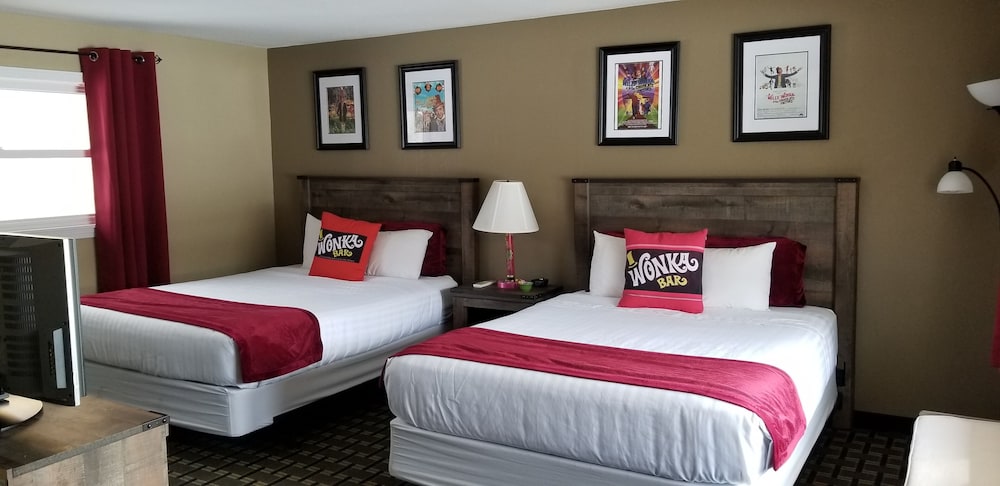 Middlebury Sweets Motel - photo 20