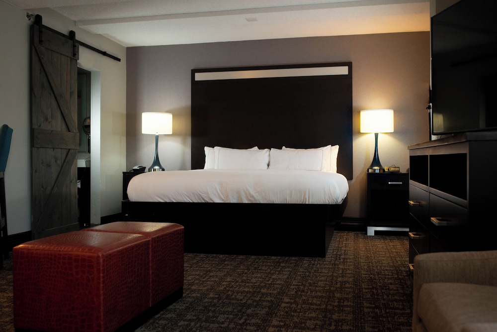 DoubleTree by Hilton Hotel Oak Ridge Knoxville - photo 10