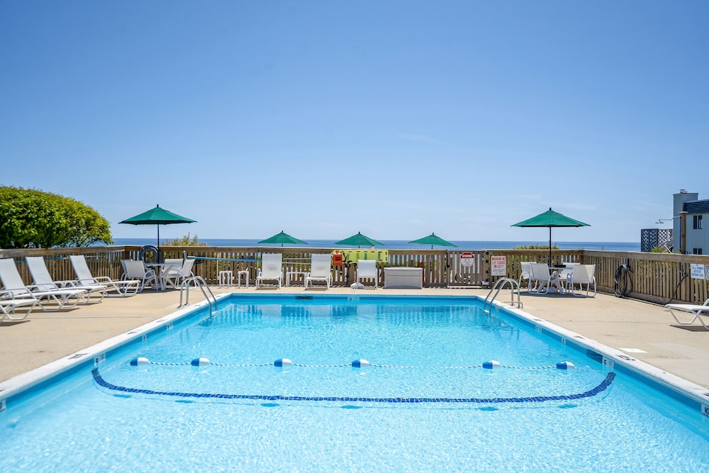 Atlantic Bluffs Club — Montauk