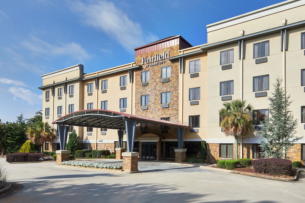 Fairfield Inn And Suites Gainesville — Gainesville
