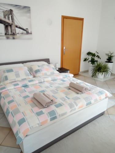 Studio apartman KIKA — 4-Star Luxury Hotel in Otocac, Croatia