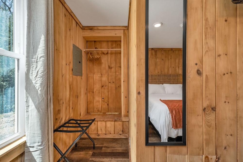 The Inn & More - photo 16