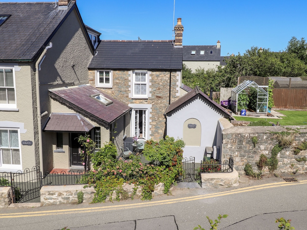 Morawel Fach in Newport, United Kingdom