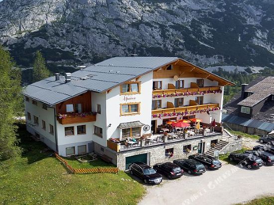 Hotel Alpenrose — hotel in Tauplitz