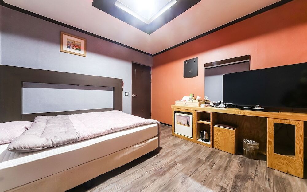 Cheongju Nami Dubai in Cheongju-Si, South Korea