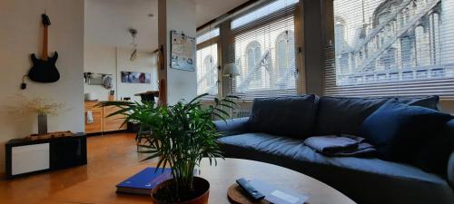 St Catherine Sweet home Bxl Studio Apartment with city view — 4-Star Luxury Hotel in Brussels, Belgium