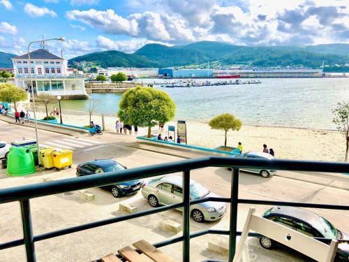The Cliffs Sunset Village Beach 1A — hotel in Viveiro
