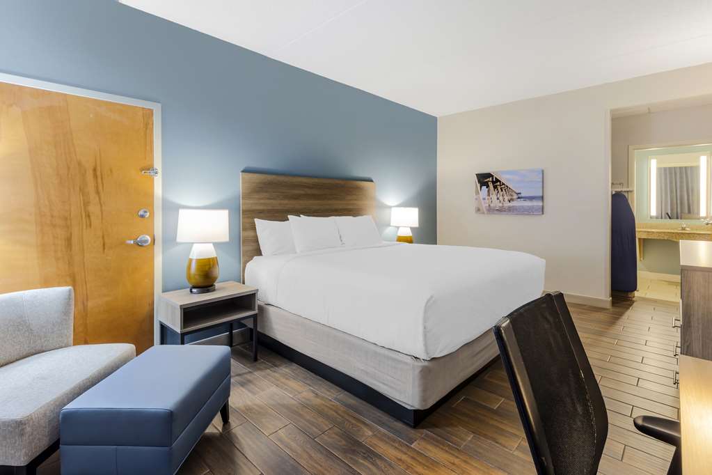 Best Western Plus Wilmington Wrightsville Beach - photo 12