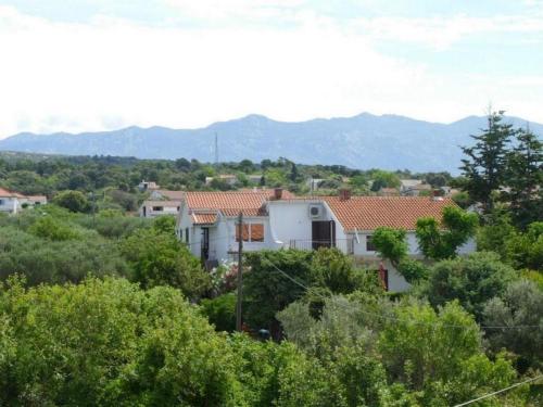 Apartments by the sea Barbat Rab 22423 — 4-Star Luxury Hotel in Rab, Croatia