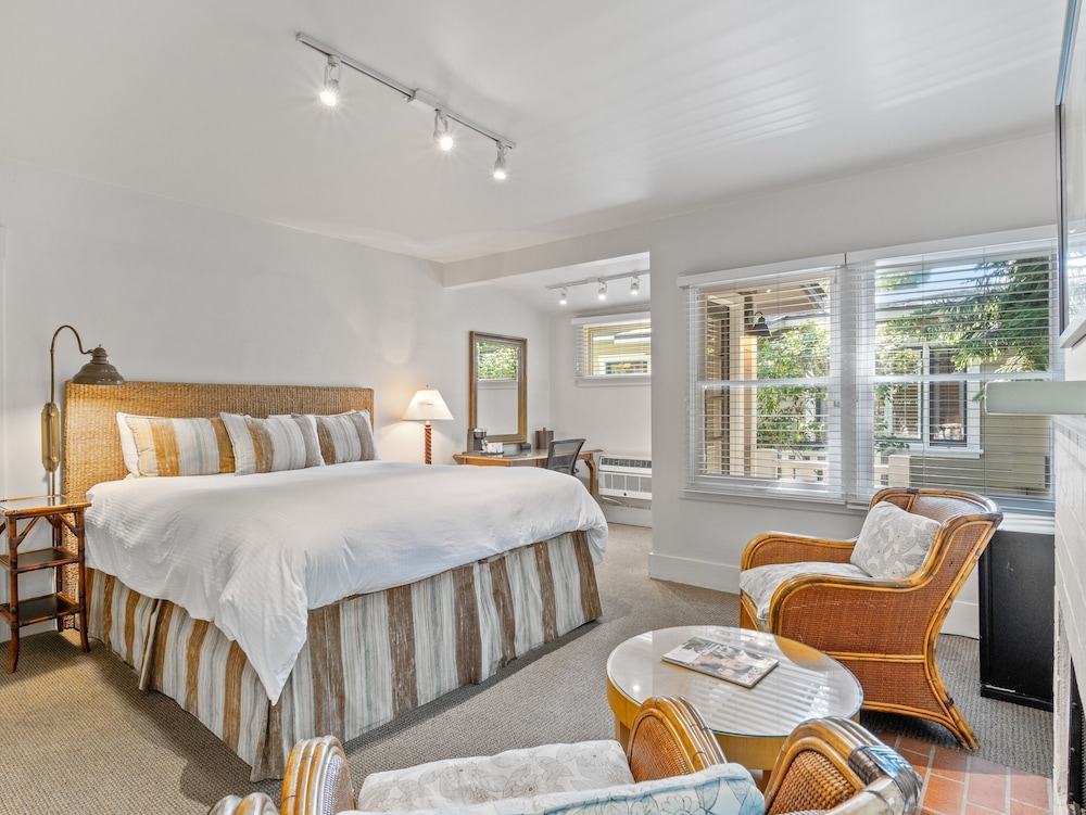 The Upham Hotel - photo 45