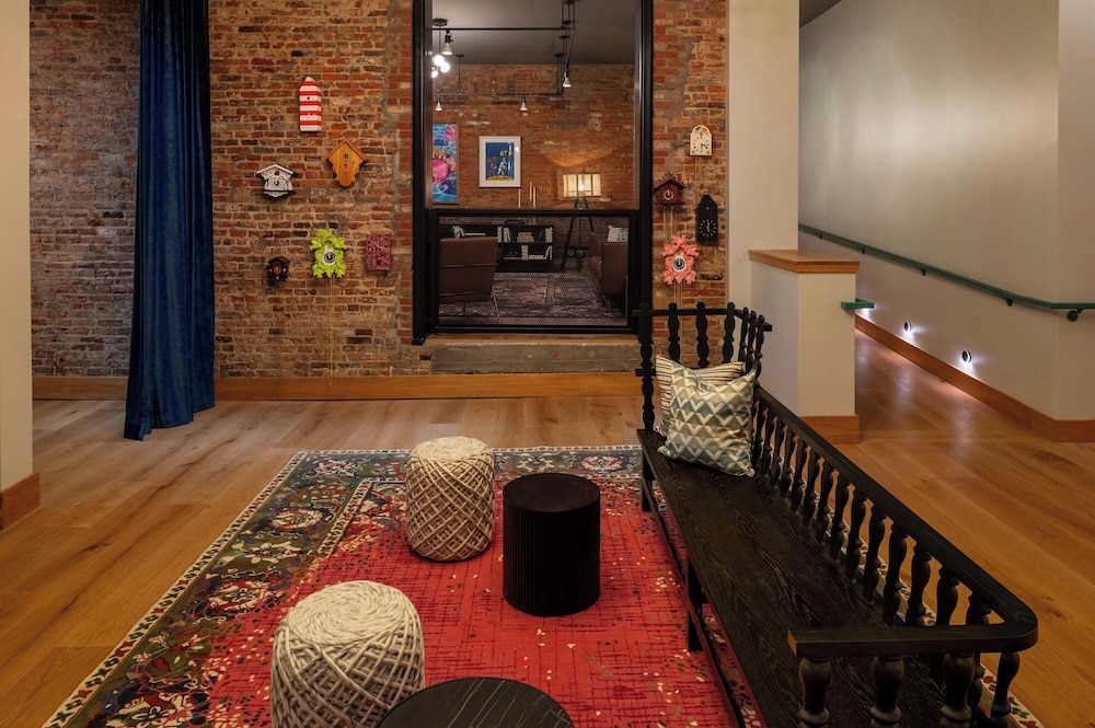 Moxy Cincinnati Downtown - photo 63