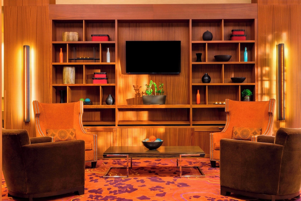 Residence Inn by Marriott Sacramento Downtown at Capitol Park - photo 3