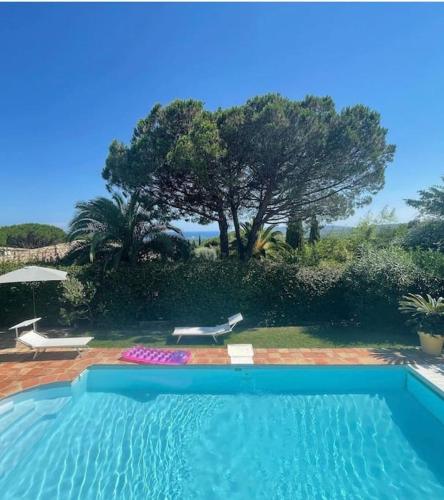 Charming Provencal Mas with amazing sea view and pool in Saint-Tropez, France