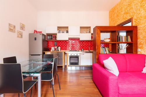 Navigli Savona Bilocale comfort — 4-Star Luxury Hotel in Milan, Italy