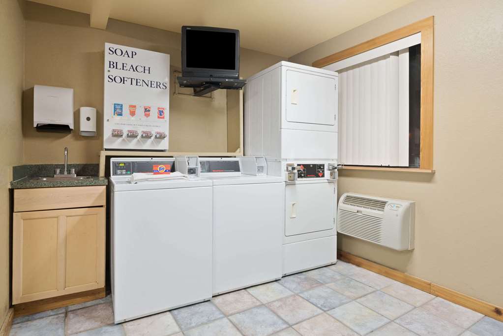 Super 8 by Wyndham Billings - photo 29