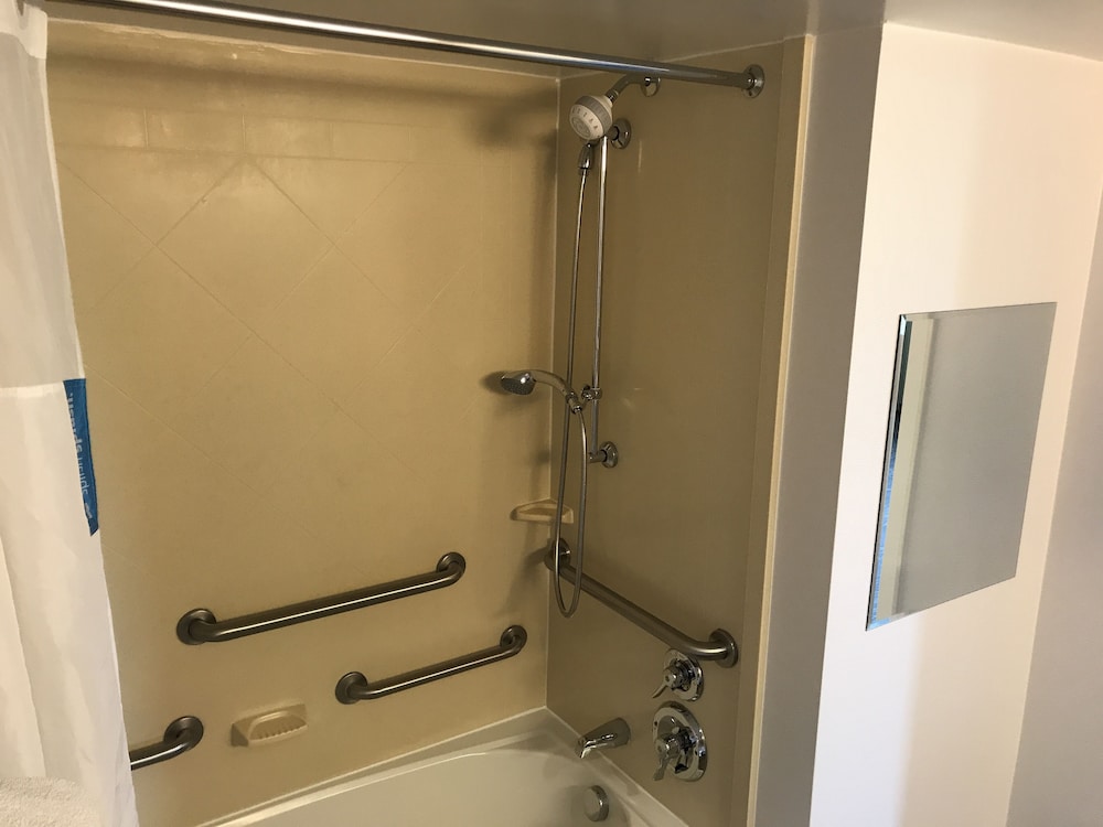 Hampton Inn & Suites Lamar - photo 89