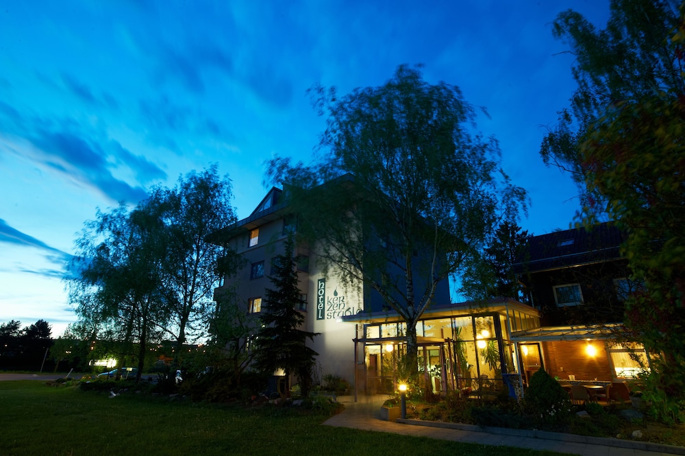 Hotel Restaurant Kerzenstuble — Gartringen