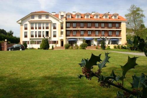 Club Condal — 4-Star Luxury Hotel in Comillas, Spain