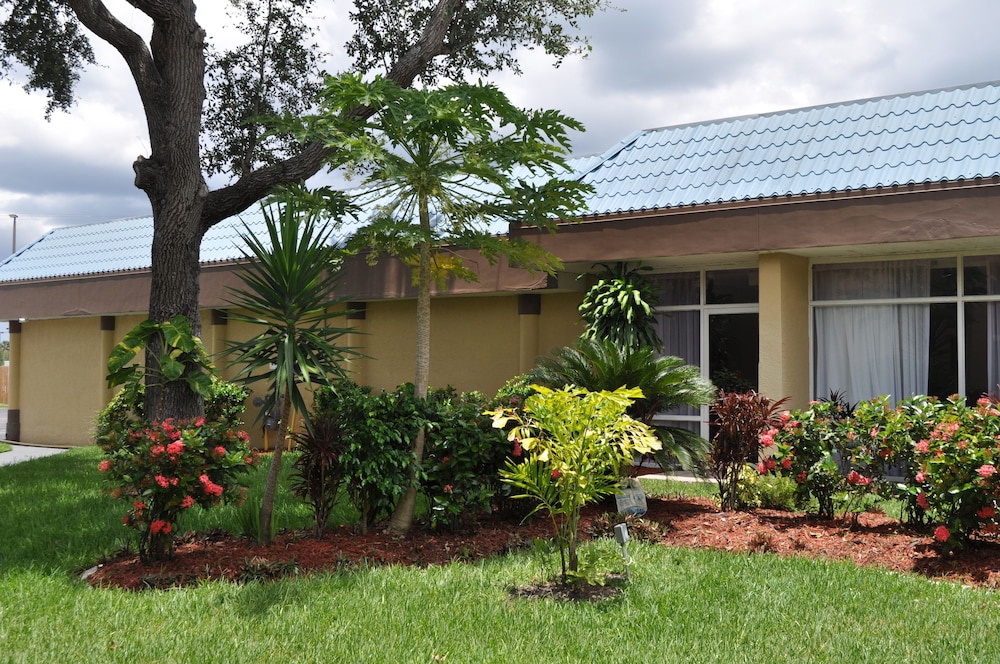 Ramada by Wyndham Cocoa - photo 13