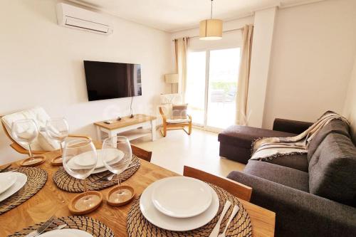 Lovely Ground Floor 2 Bed with Golf Course Views in Murcia, Spain