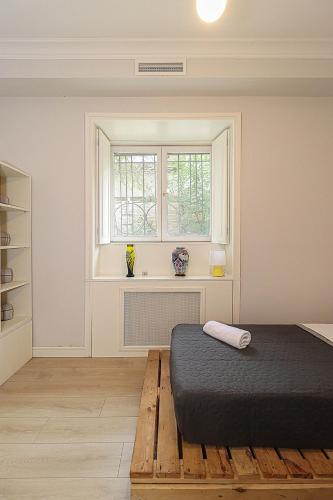 Mtatsminda Cozy Apt: Central & Comfy By Wehost