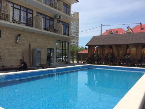 Mariart - carbon neutral hotel in Sochi